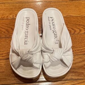 Pedro Garcia Cream Women's Knotted Slide Sandals